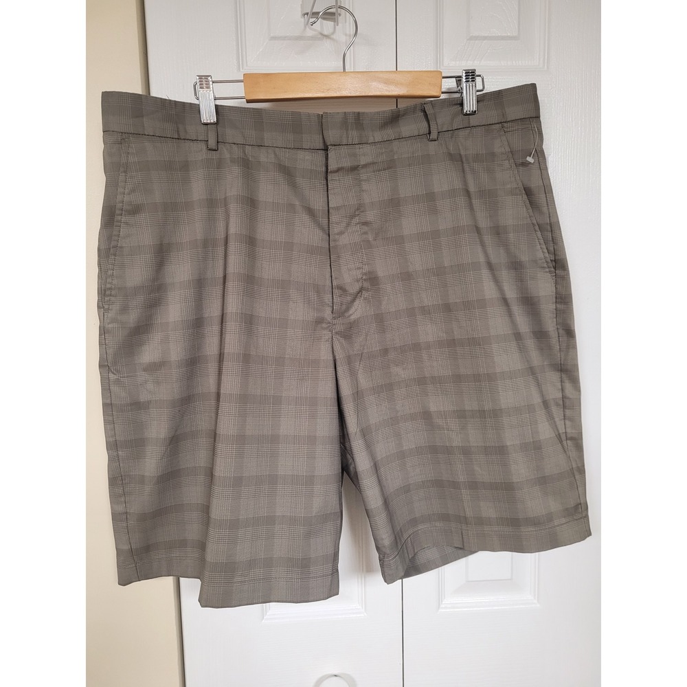 Walter Hagen Mens Tan Plaid Golf Shorts Size 38 Flat Front Performance Stretch‎